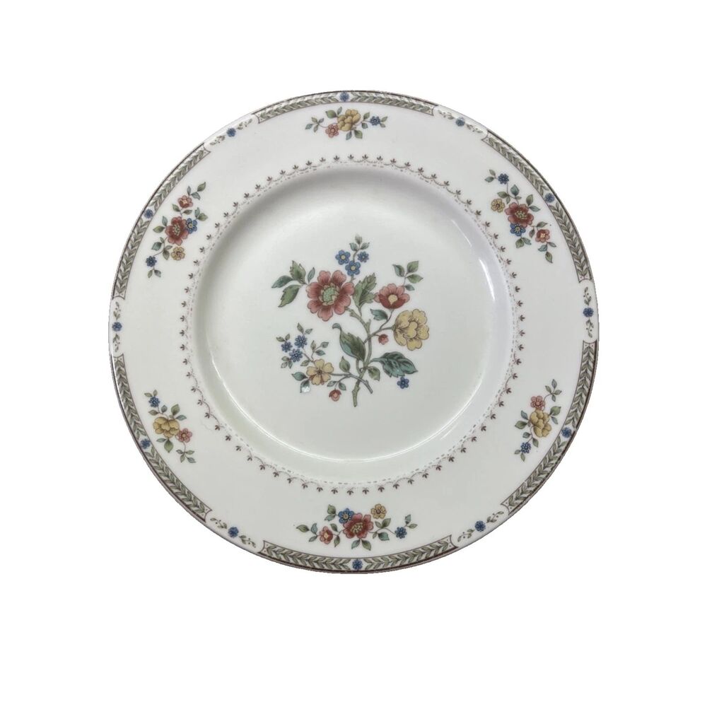 Vintage Royal Doulton Kingswood Porcelain 8" Salad Plates 1976